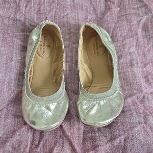 Bandolino Women's Metallic Gold Flats